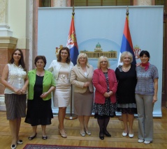 11 September 2013 The members of the Women’s Parliamentary Network with the representatives of the Trade Union of Nurses and Medical Technicians of Serbia